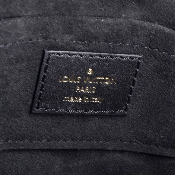 Louis Vuitton New Wave Heart Crossbody Bag Quilted Leather Black - Picture 8 of 9